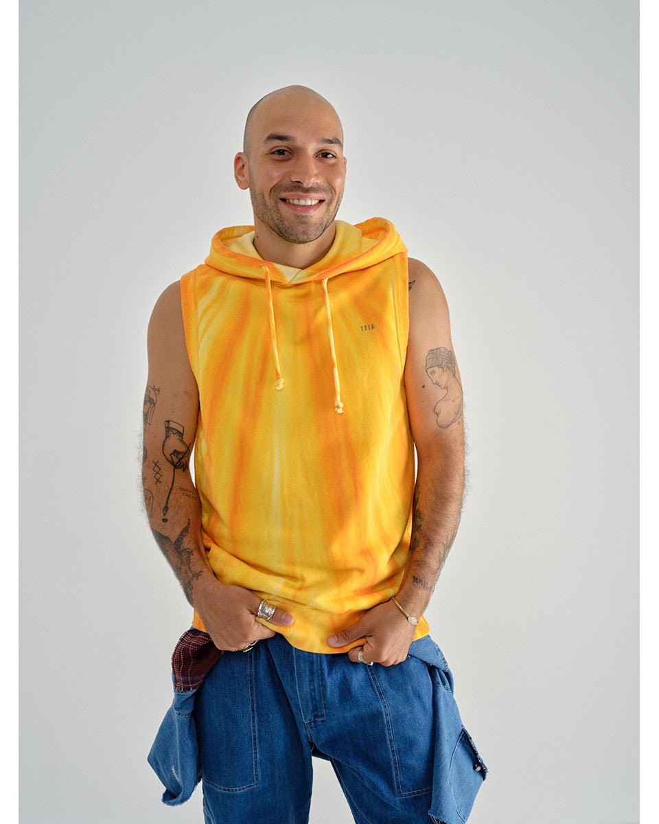 HOODIE SANS MANCHE JAUNE