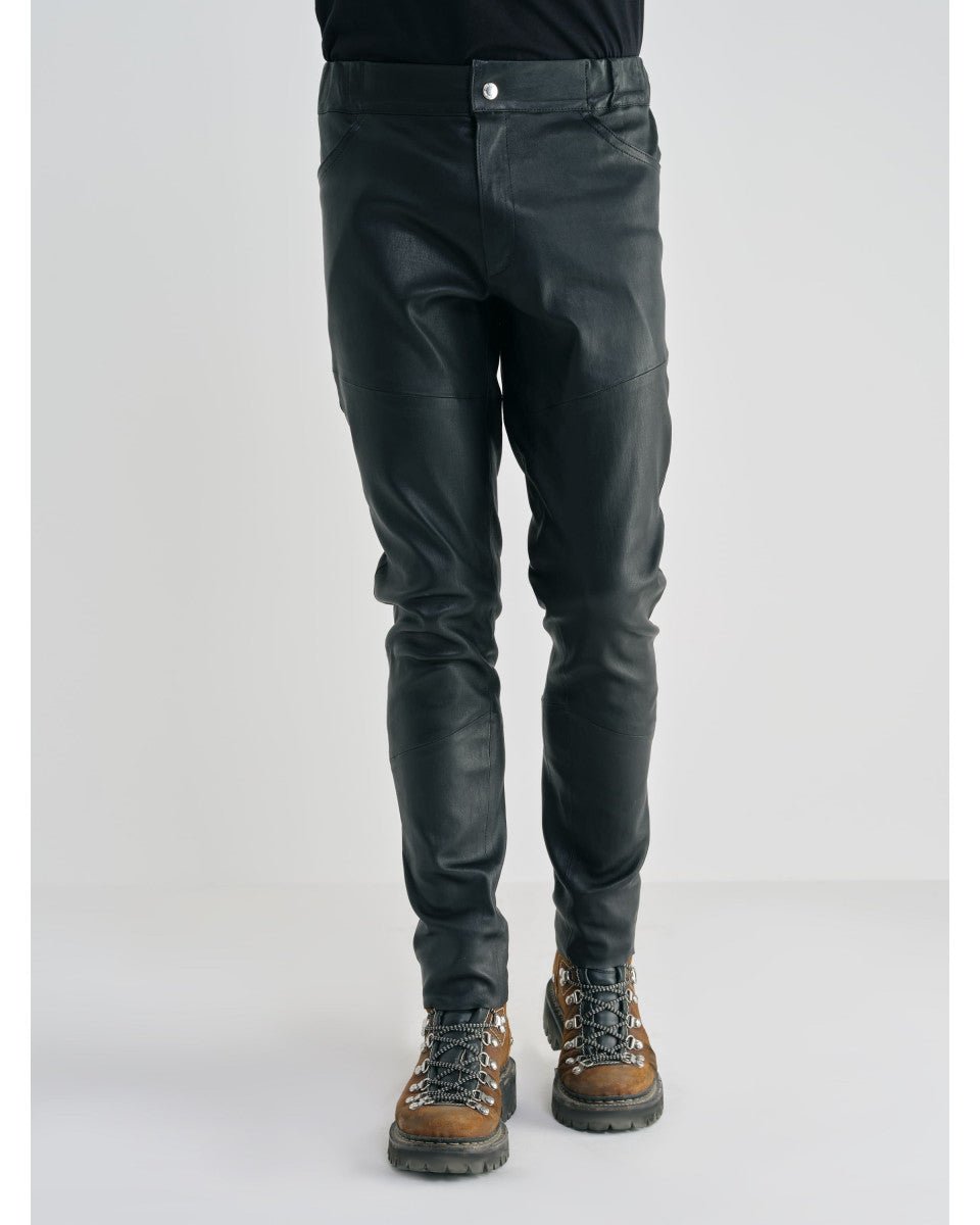 PANTALON EN CUIR NOIR JOHN