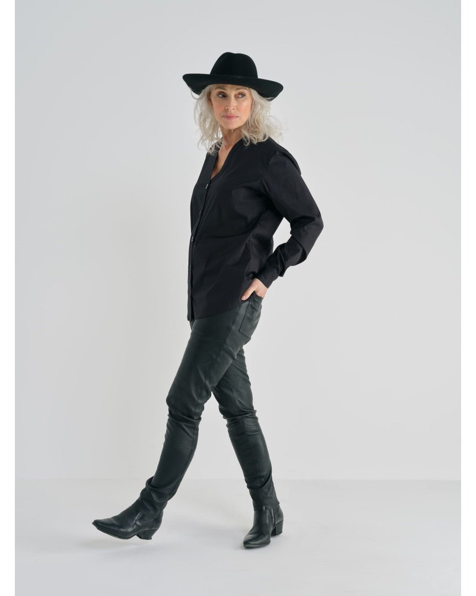 PANTALON EN CUIR NOIR JOHN